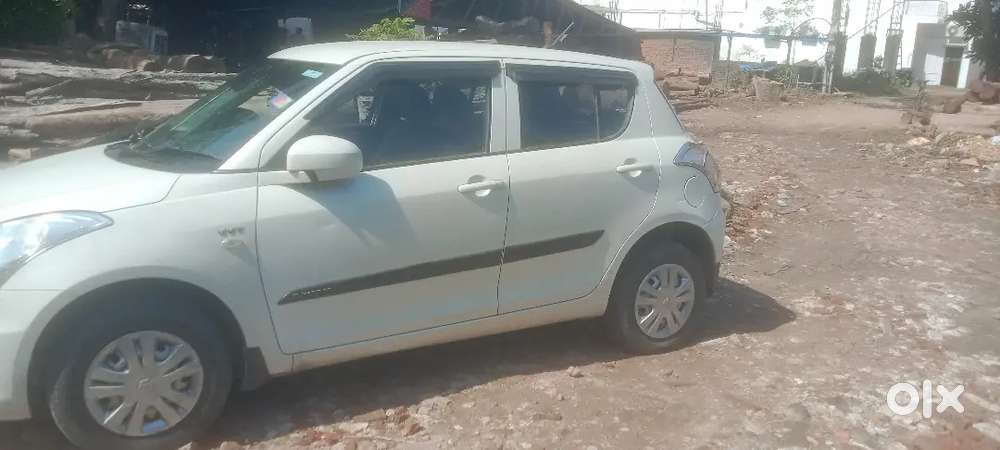 Swift 2017 Maruti Petrol Manual 90000 Km