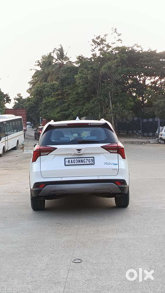 Mahindra Xuv700 2.2 Ax 7 Diesel At Str, 2022, Diesel
