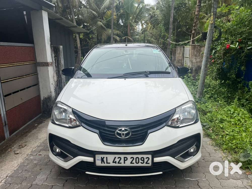 Toyota Etios Liva Petrol 2018