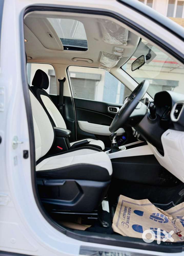 Hyundai Venue Sx Mt, 2024, Diesel