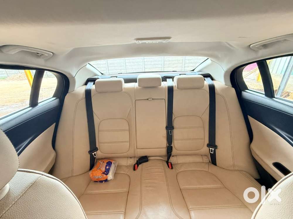Jaguar Xe 2.0l Prestige 2018 Diesel Automatic