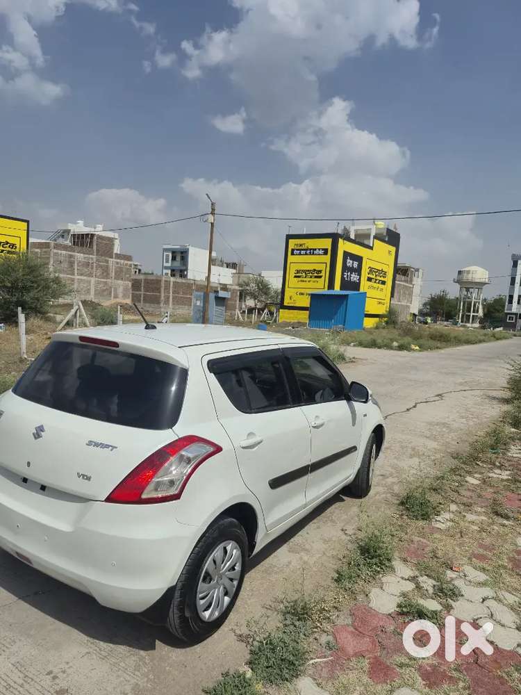 Maruti Suzuki Swift 2014 Diesel 50000 Km Driven
