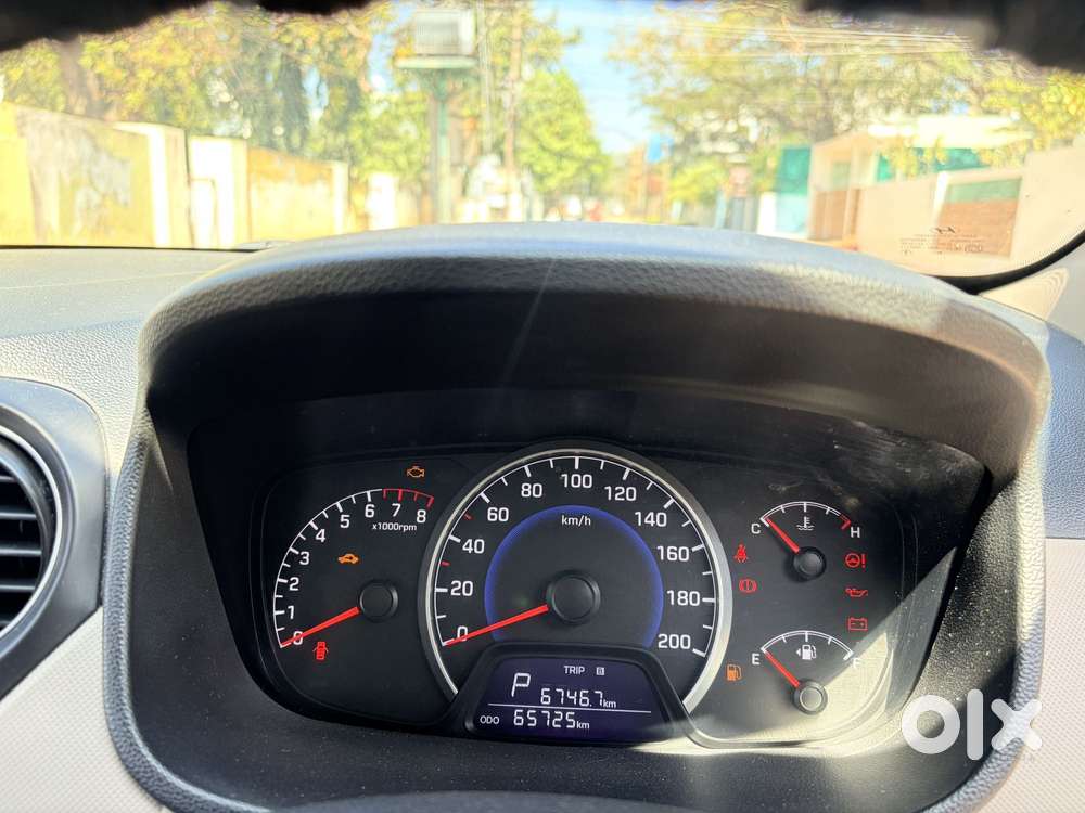 Hyundai Grand I10 Sportz (o) 1.2 At Vtvt, 2017, Petrol