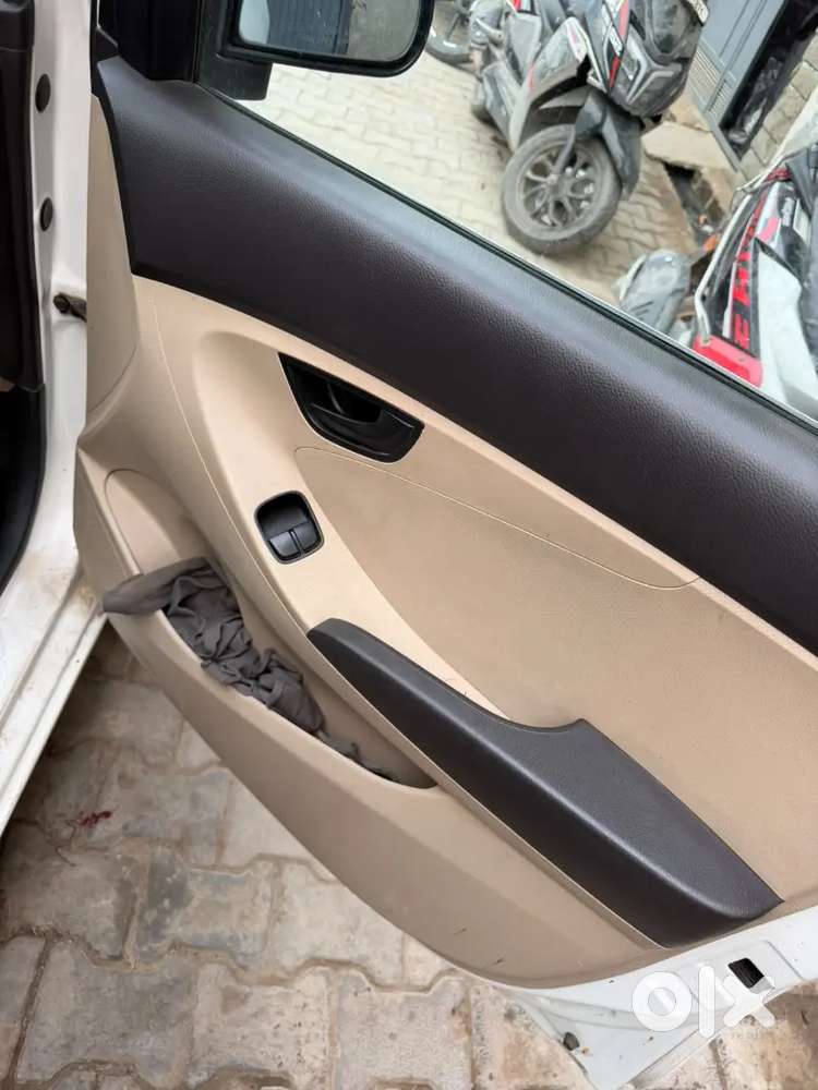Hyundai Eon Era 2013 Manual Petrol