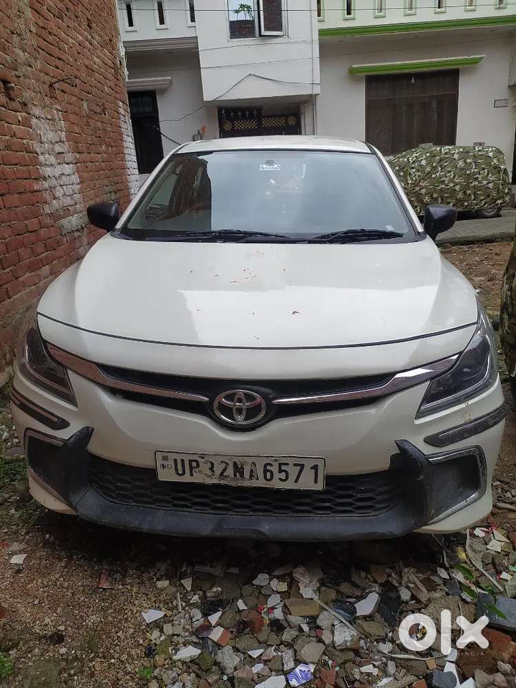 Toyota Glanza 1.2 E 2024 Model Urgent Sell