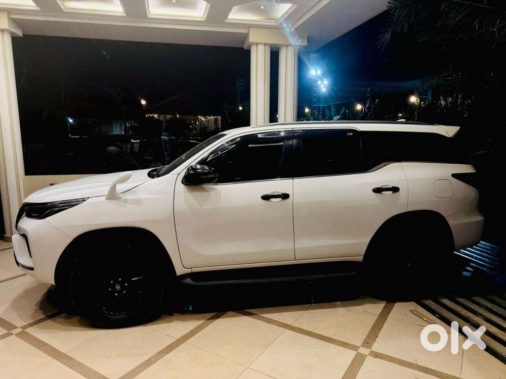 Toyota Fortuner Legender 4x4 At 2.8, 2022, Diesel