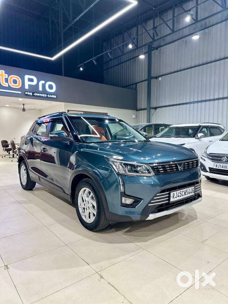 Mahindra Xuv300 W8 Diesel, 2023, Diesel