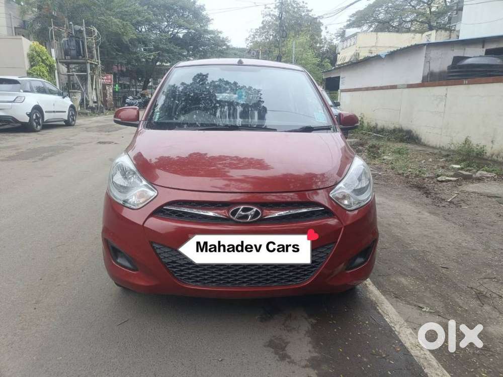 Hyundai I10 Sportz At, 2013, Petrol