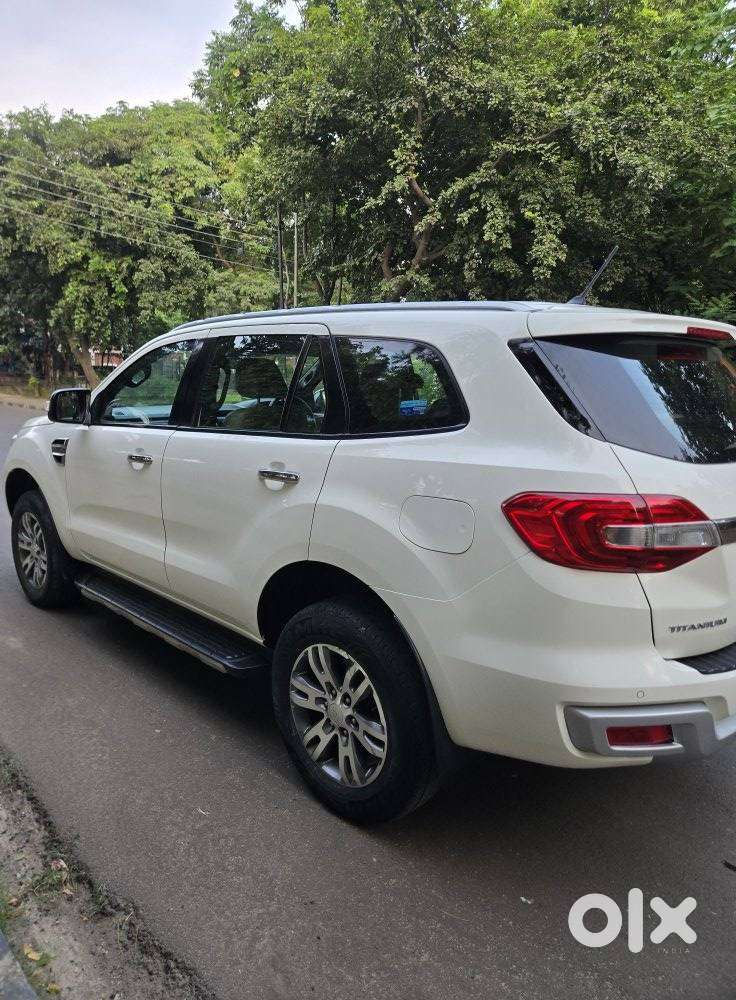 Ford Endeavour 3.2 Titanium 4x4 At, 2018, Diesel