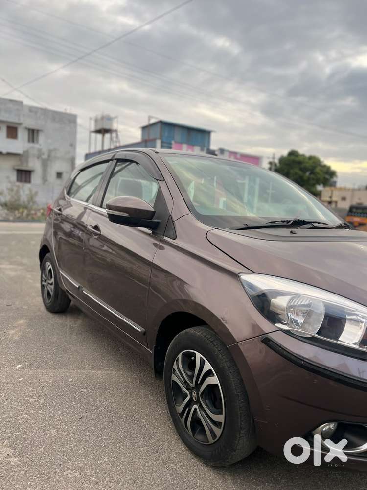 Tata Tiago 1.2 Revotron Xza, 2019, Petrol