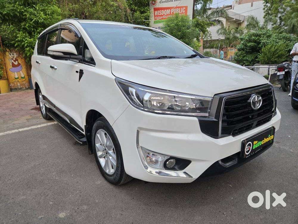 Toyota Innova Crysta 2.4 Gx Mt 8s, 2020, Diesel