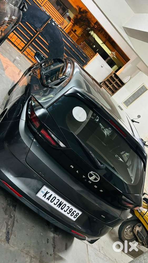 Tata Altroz 2023 Petrol Automatic