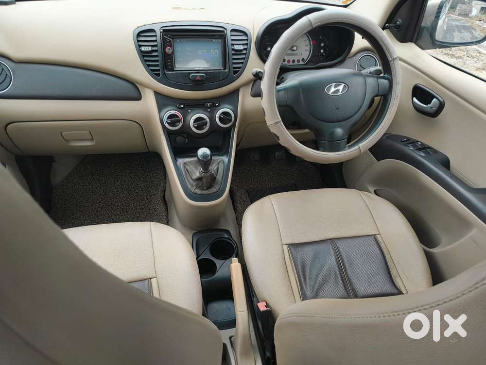 Hyundai I10 Sportz, 2011, Petrol