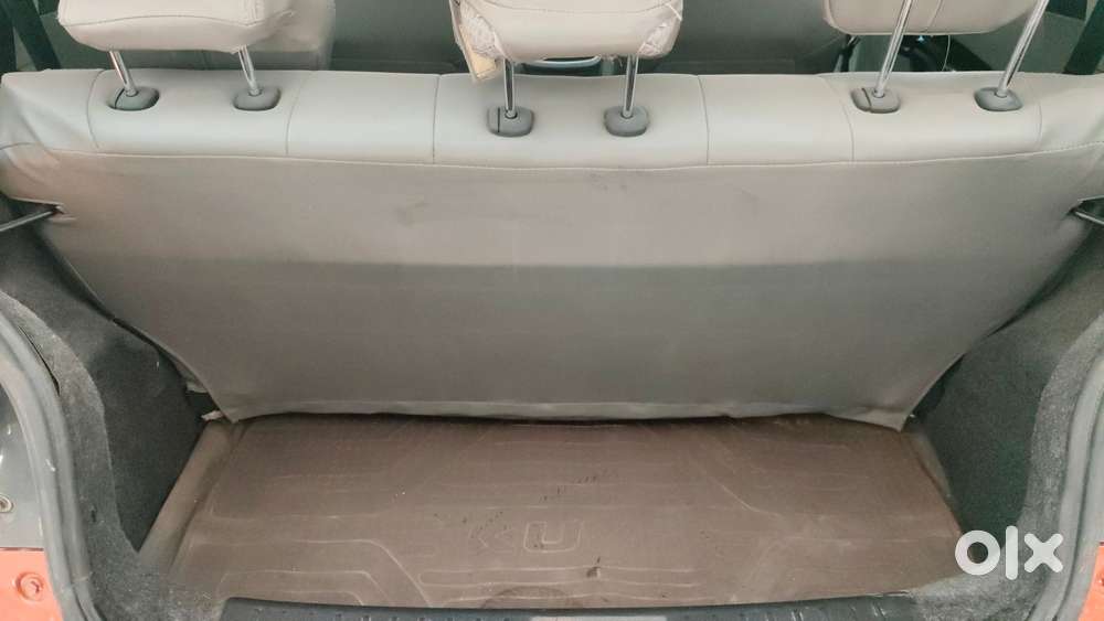 Mahindra Kuv 100 2016-2017 Mfalcon G80 K8, 2017, Petrol