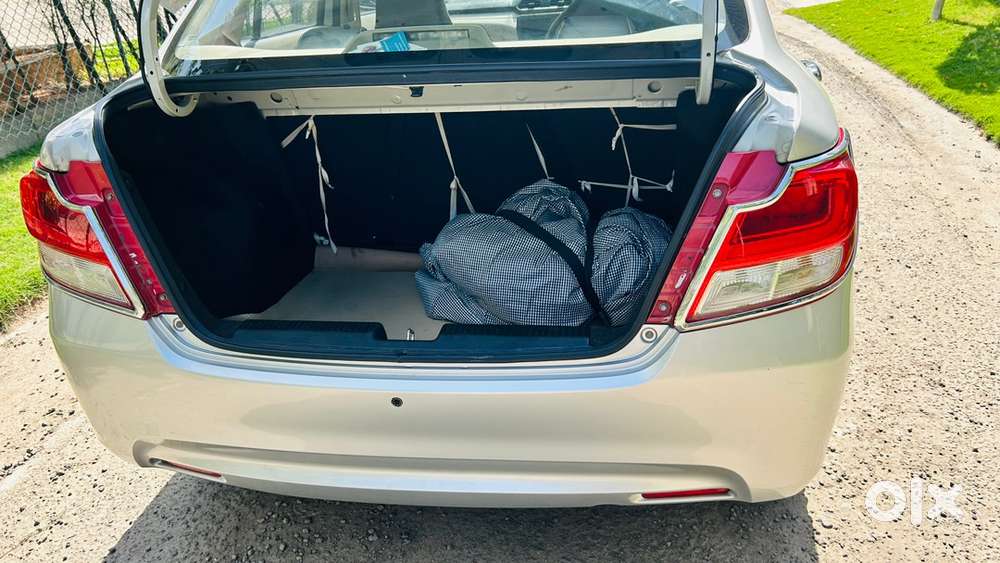 12/2018 Dzire Showroom Look