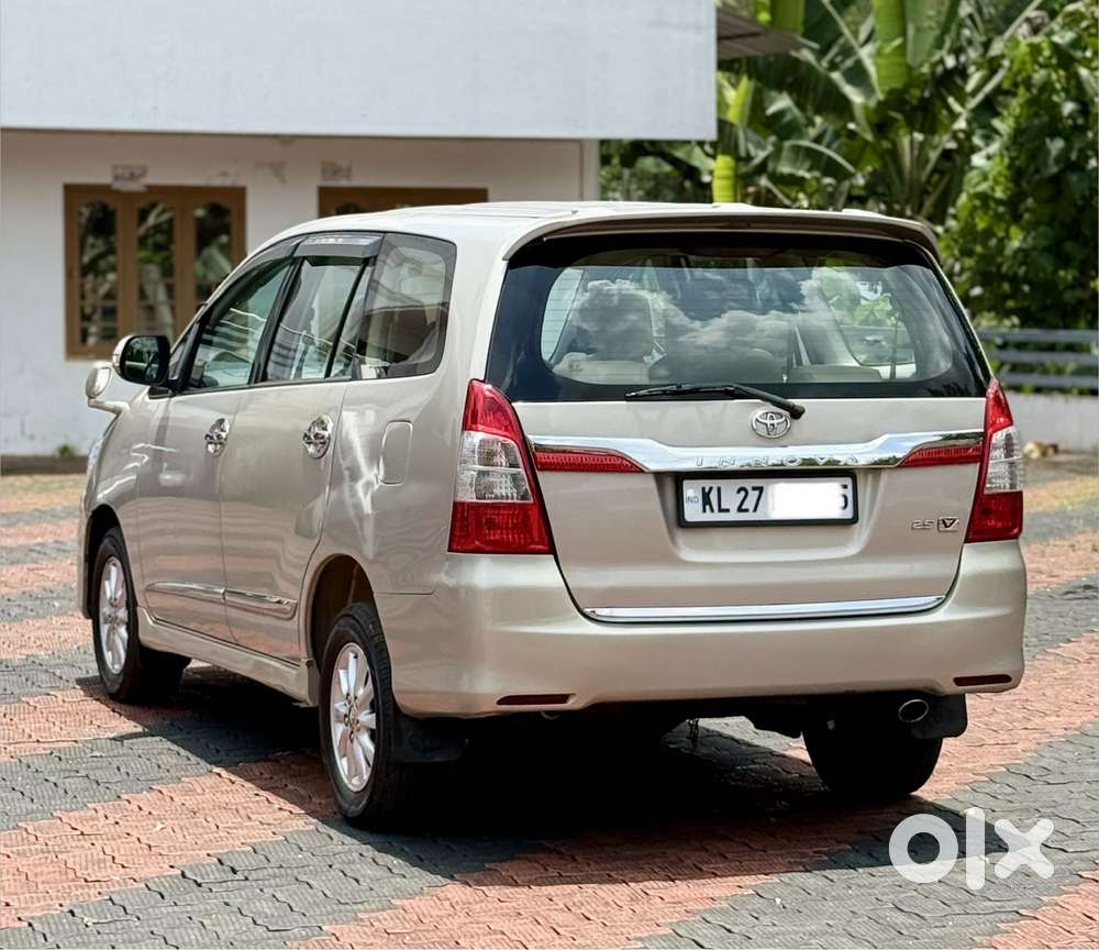 Toyota Innova 2.5 V 7 Str, 2014, Diesel