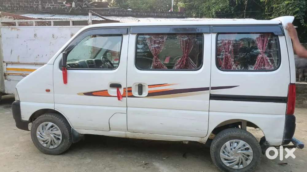Maruti Suzuki Eeco 2017