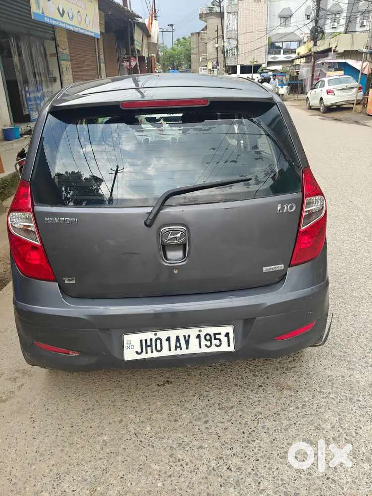 Hyundai I10 Sportz Petrol 2012