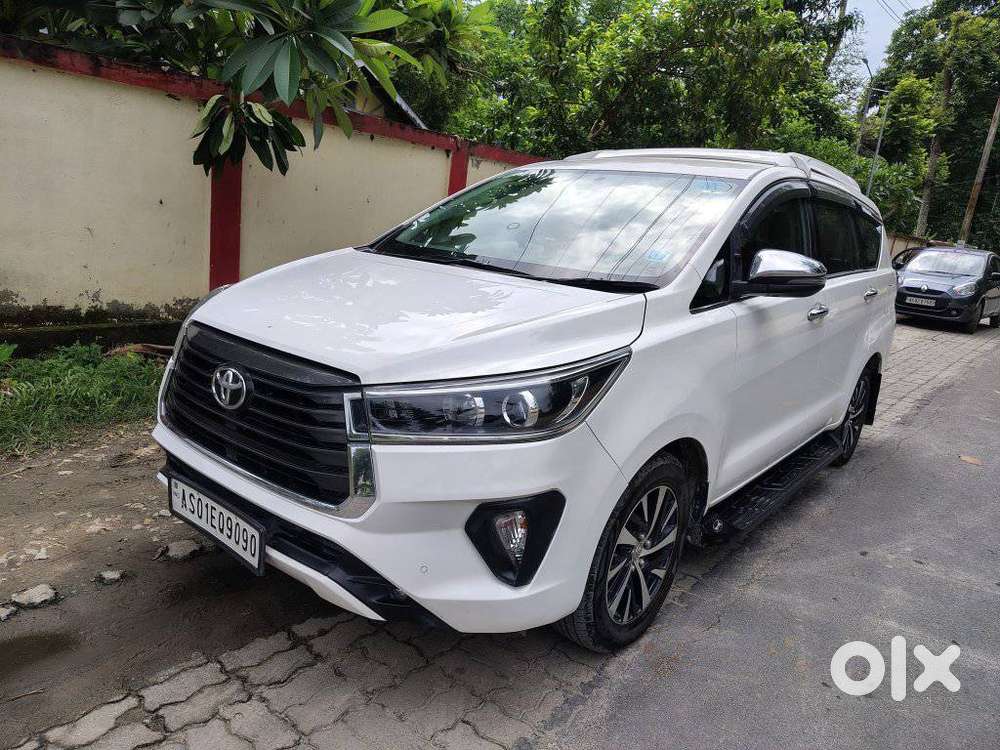 Toyota Innova Crysta