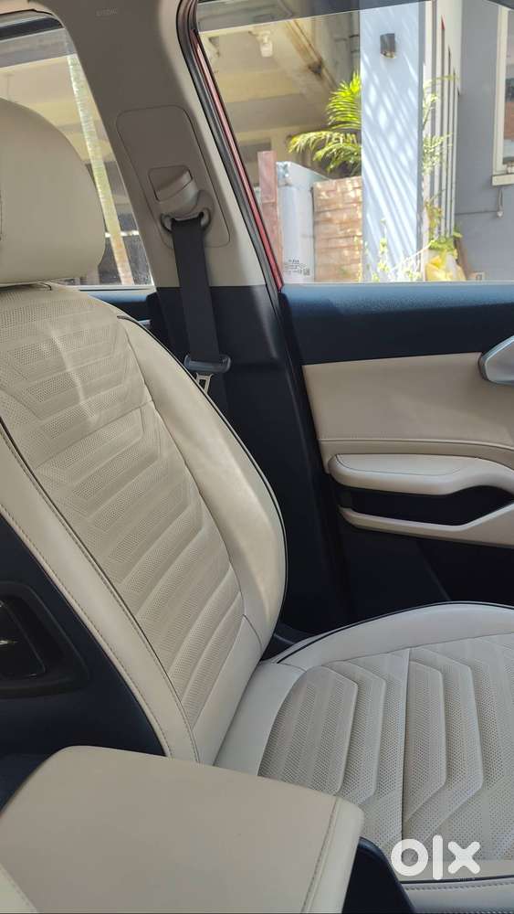 Carens Luxury Plus 7 Seater Imt