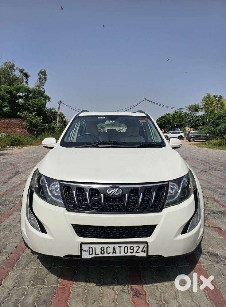 Mahindra Xuv500 W9 At 1.99, 2018, Diesel
