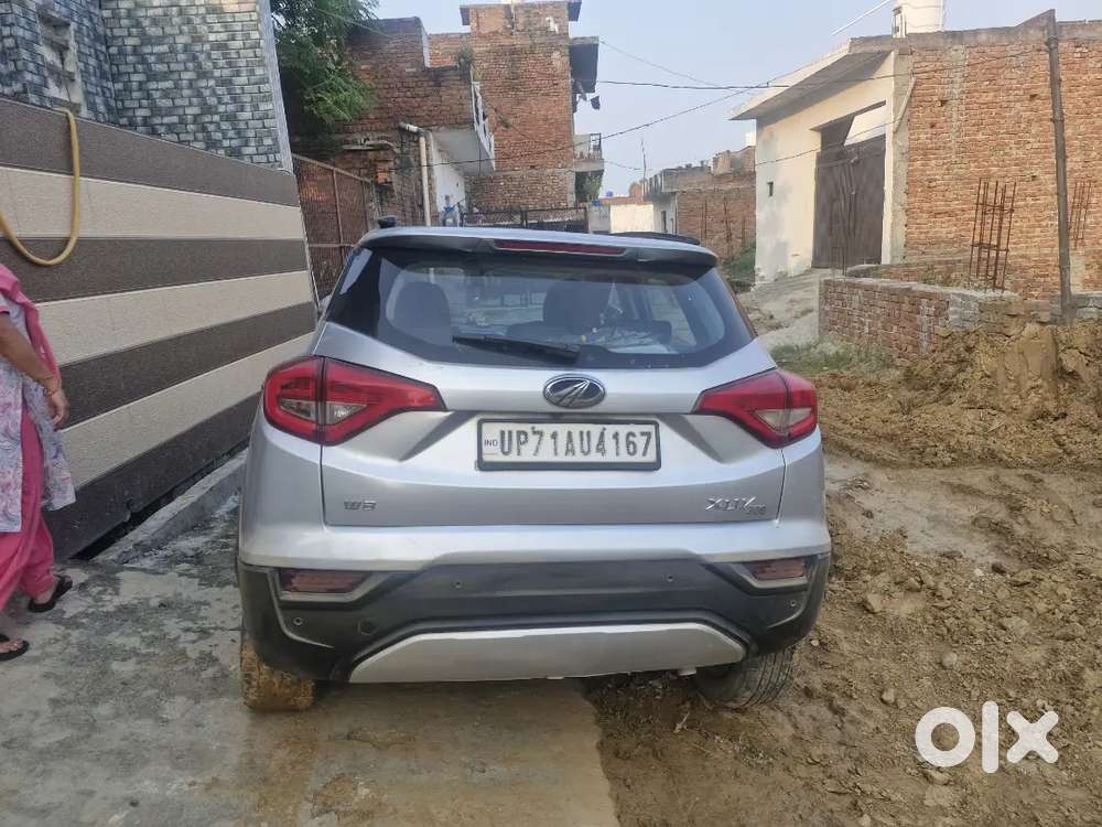 Xuv 300 W8