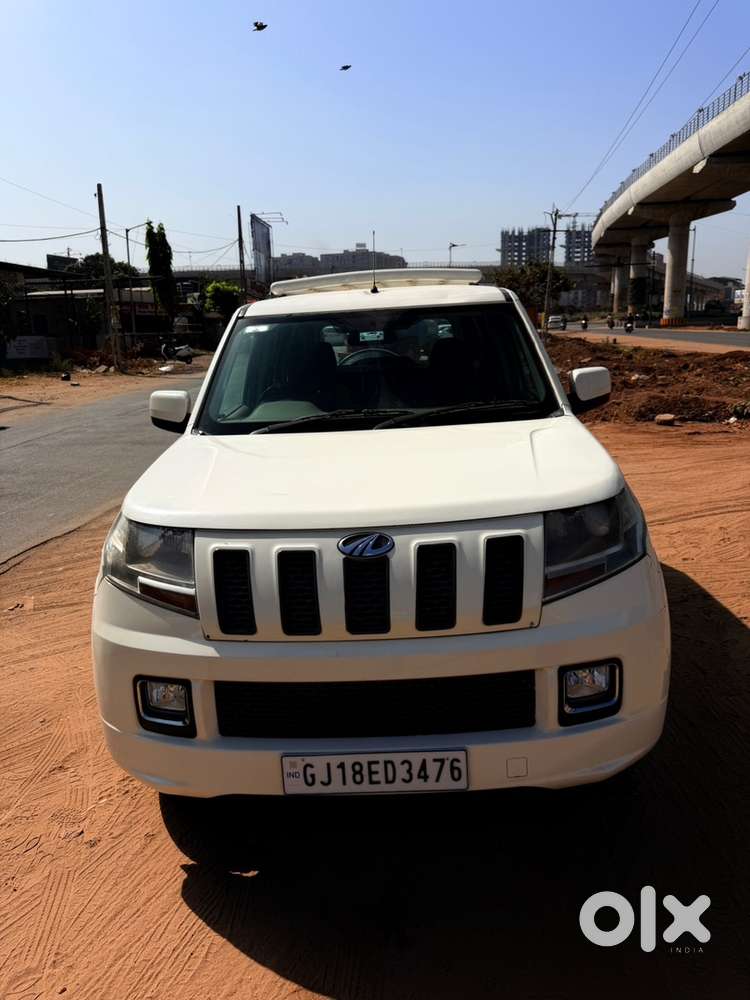 Mahindra Tuv 300 2018 Diesel Well Maintained