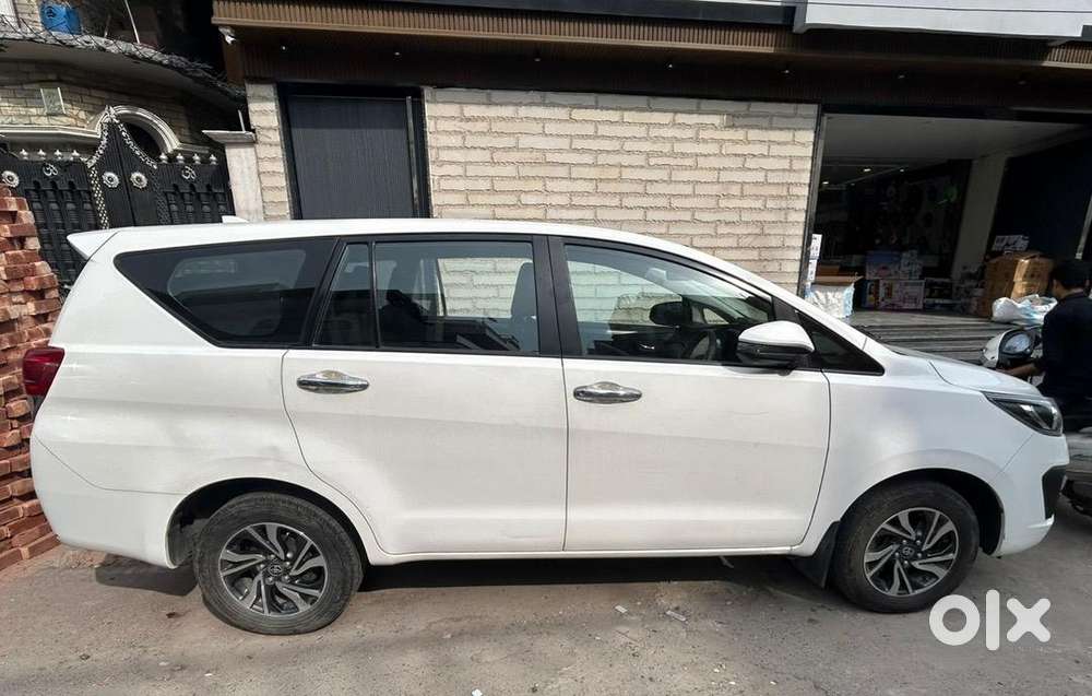 Toyota Innova Crysta 2021 Diesel Well Maintained