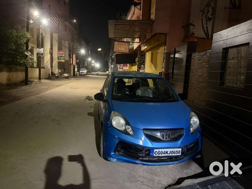 Honda Brio 2012 Petrol Well Maintained