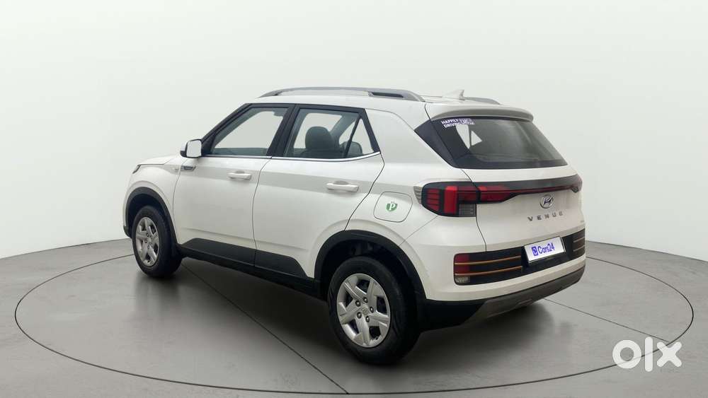 Hyundai Venue S, 2022, Petrol