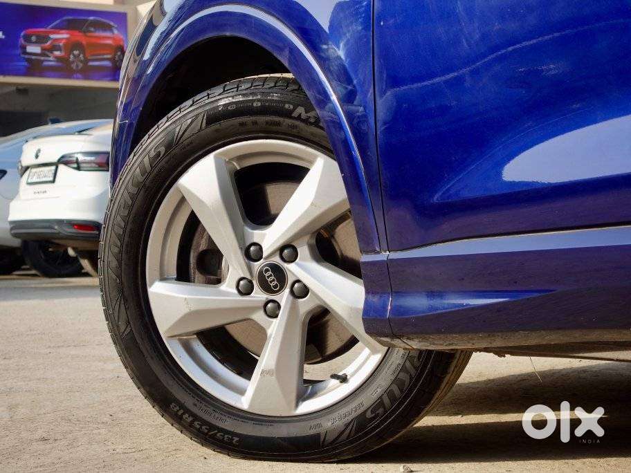 Audi Q3 40 Tfsi Premium Plus, 2023, Petrol