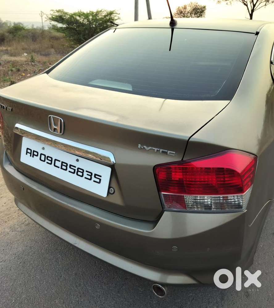 Honda Petrol Manual 2011
