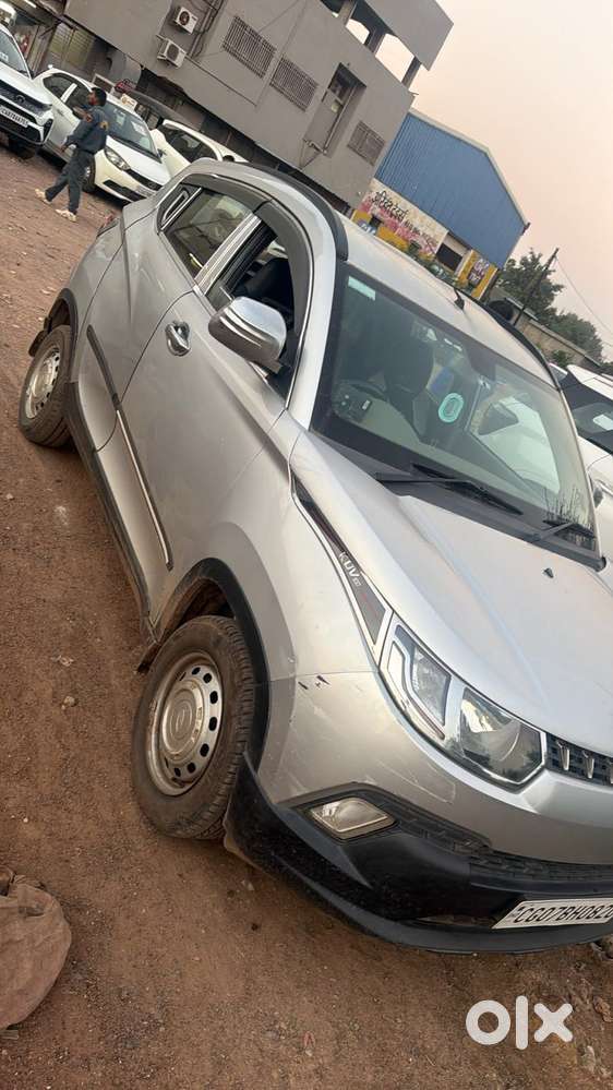 Mahindra Kuv 100, 2017, Petrol