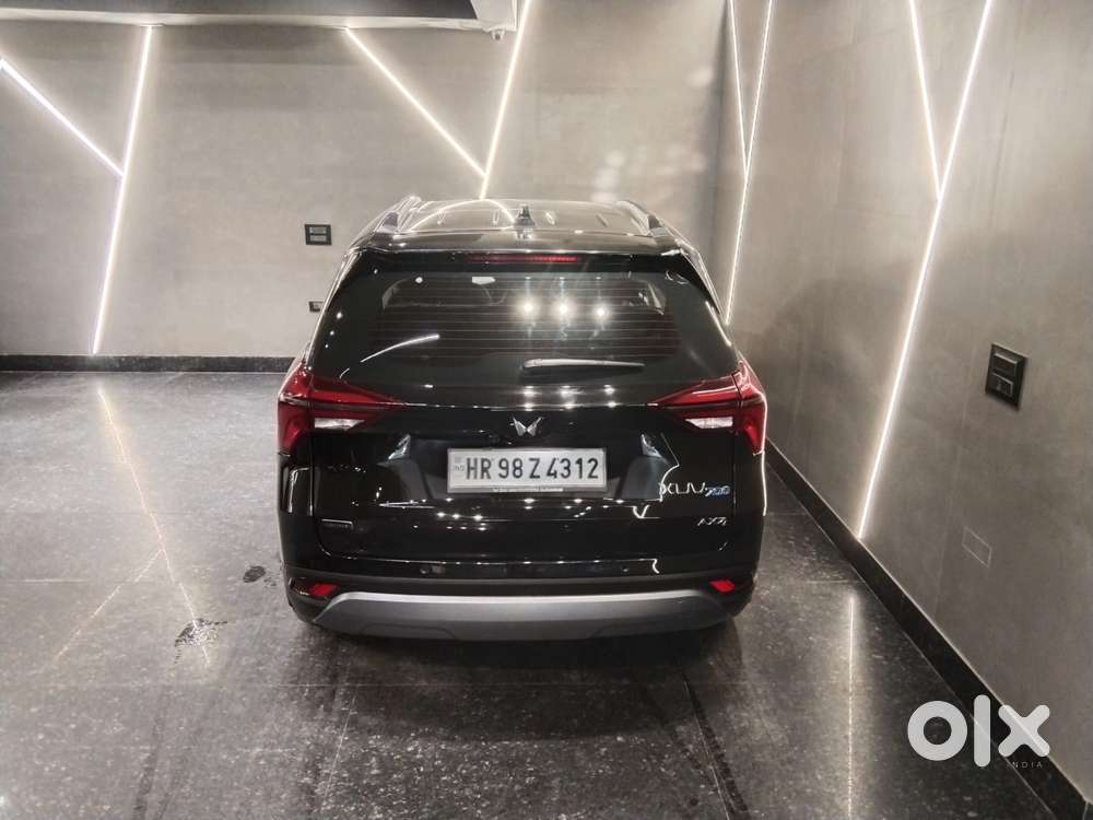 Mahindra Xuv700 2.0 Ax 7 Petrol At Luxury Pack Str, 2026, Petrol
