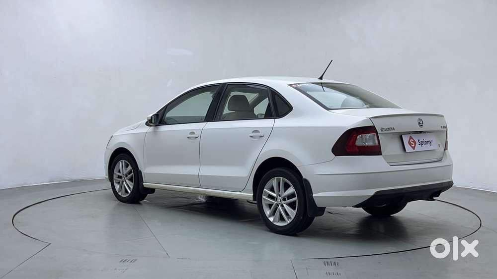 Skoda Rapid 1.6 Mpi Style, 2018, Petrol