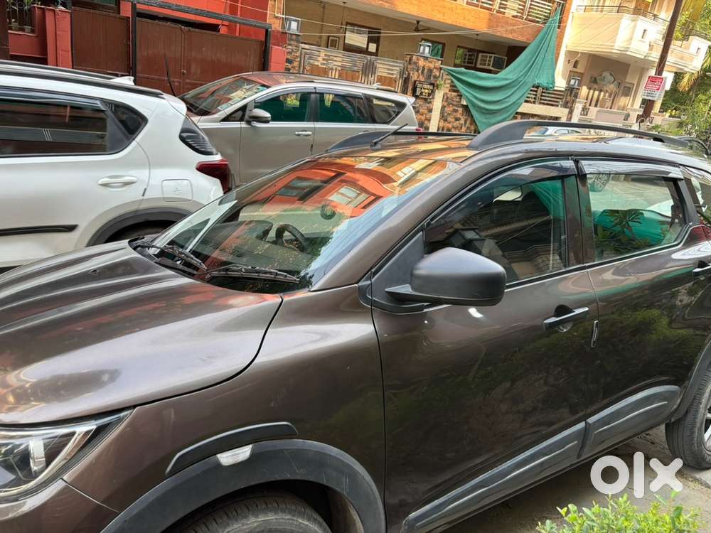 Renault Triber Petrol 2023