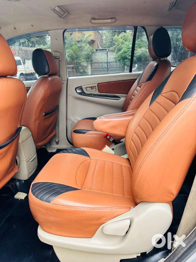 Toyota Innova 2.5 G (diesel) 7 Seater, 2011, Diesel