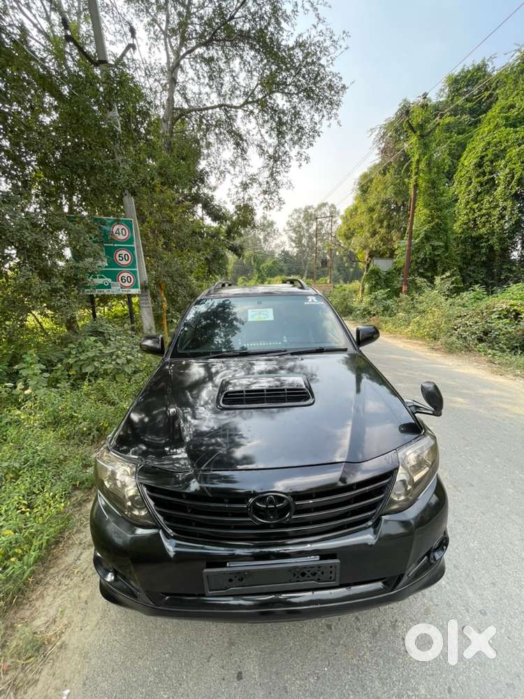 Toyota Fortuner Diesel 2011