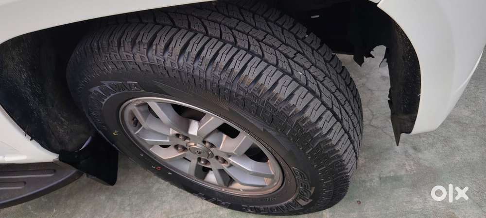 Mahindra Tuv 300 T10 Opt, 2018, Diesel