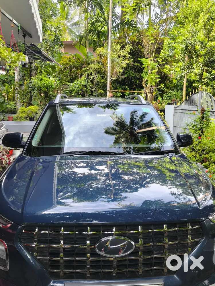 Hyundai Venue 2021 2nd Owner