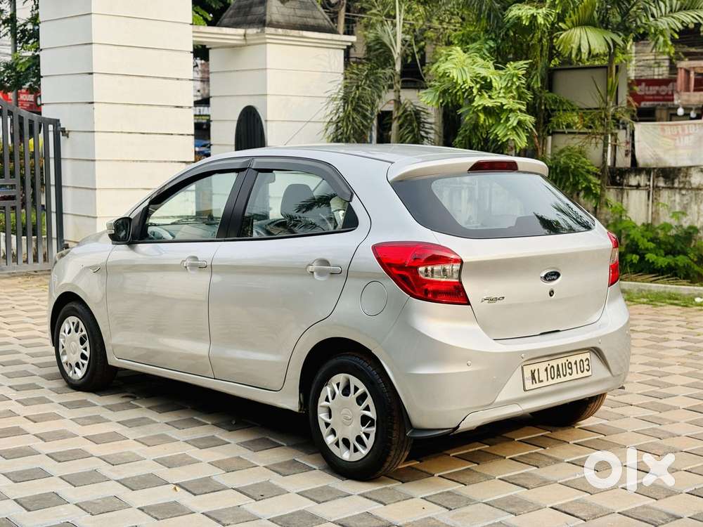 Ford Figo 1.2p Trend Mt, 2015, Petrol