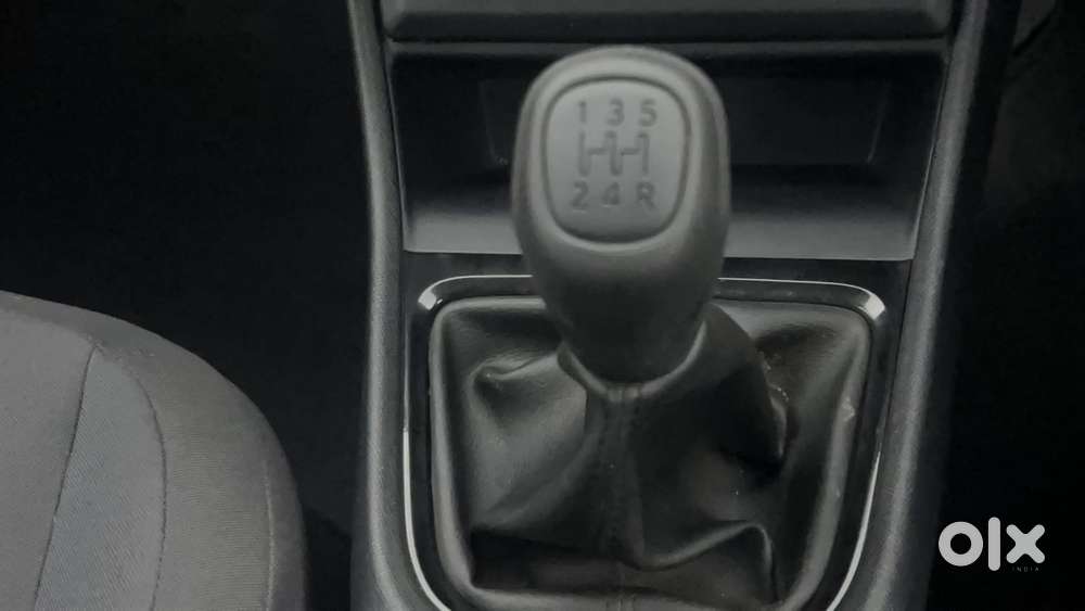 Tata Punch Pure, 2025, Petrol