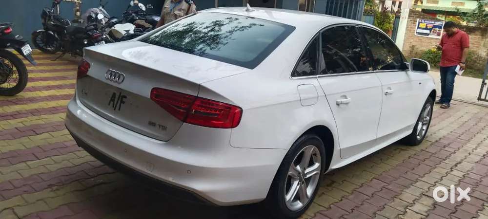 Audi A4 2 Litre Diesel S Line Technology Pack