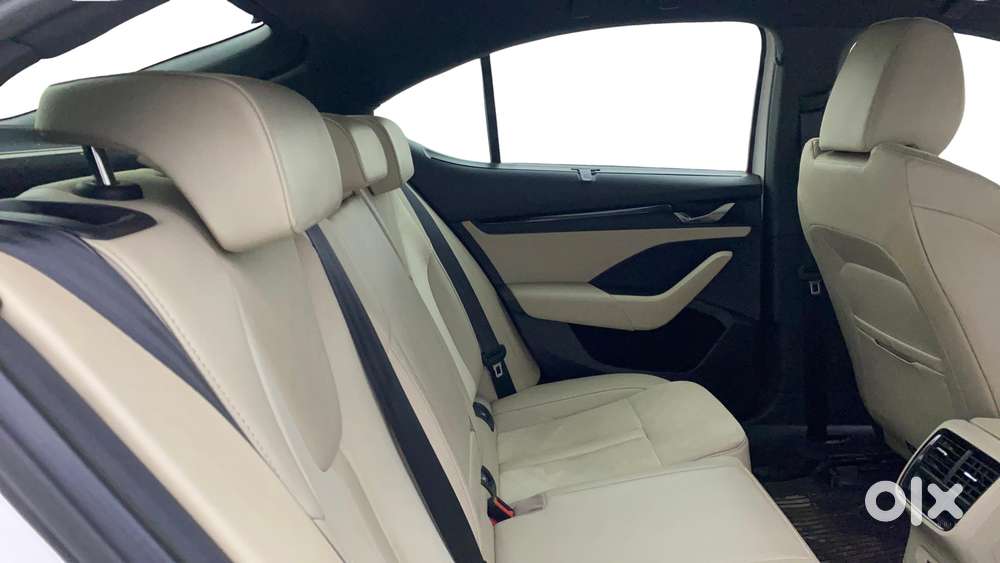 Skoda Octavia 2.0 L K Tsi At, 2021, Petrol