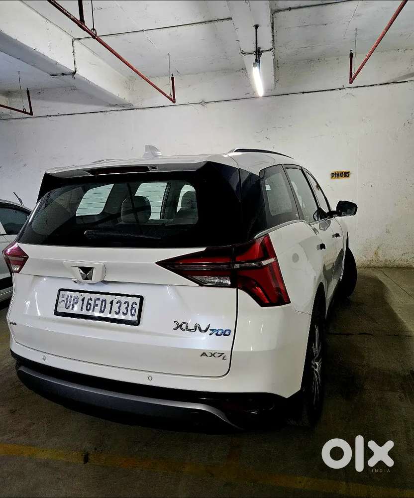 Mahindra Xuv700 Ax7 Top Model Awd - White