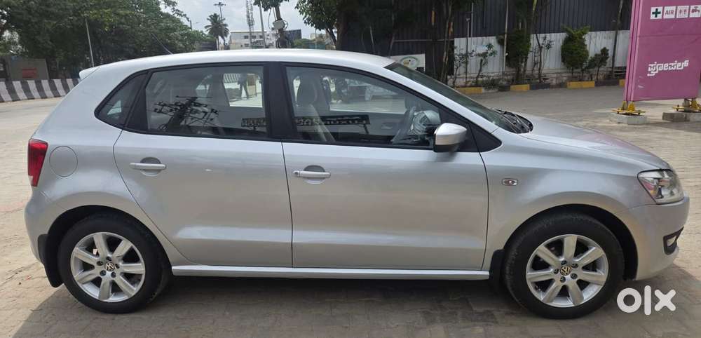 Volkswagen Polo Petrol Highline 1.2l, 2011, Petrol