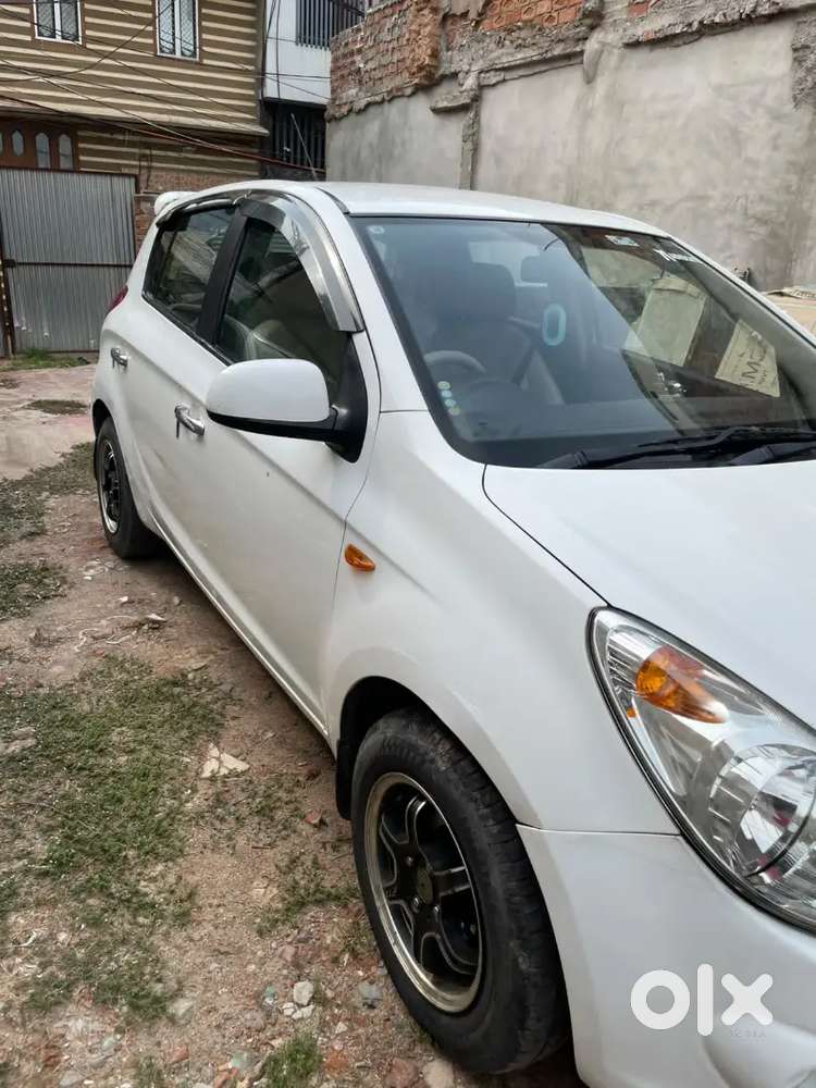 Hyundai I20 2012 Petrol Well Maintained