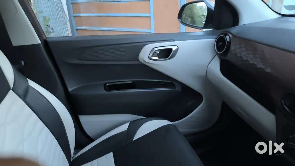 Hyundai Aura Top Model For Sell