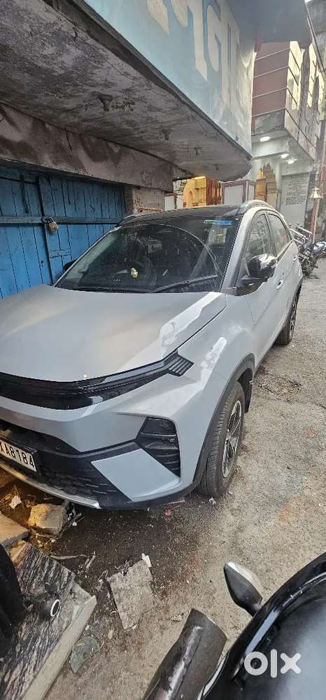 Tata Nexon 2025 Petrol 1300 Km Driven