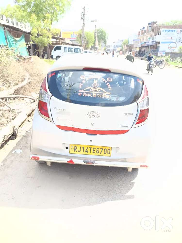 Hyundai Eon 2016 Lpg 135000 Km Driven